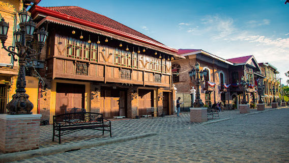 Tagpuan sa Lumang Gapan