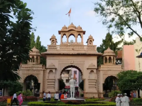 스리 비탈 루크미니 만디르, 판다르푸르