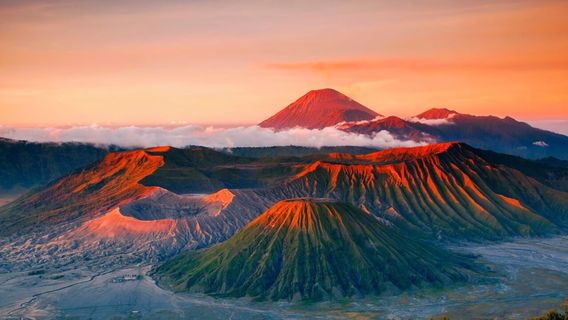 Crater