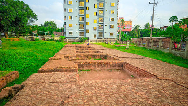 Raja Harish Chandra Prasad (Temple)