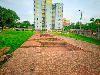 Raja Harish Chandra Prasad (Temple)
