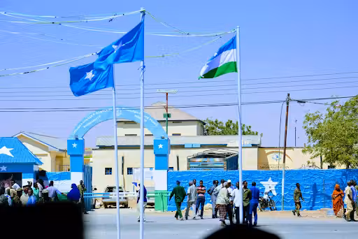 ${{cityDName}} to Eil flight tickets