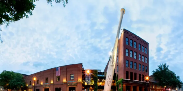 Louisville Slugger Museum & Factory