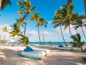 Pearl Beach Club