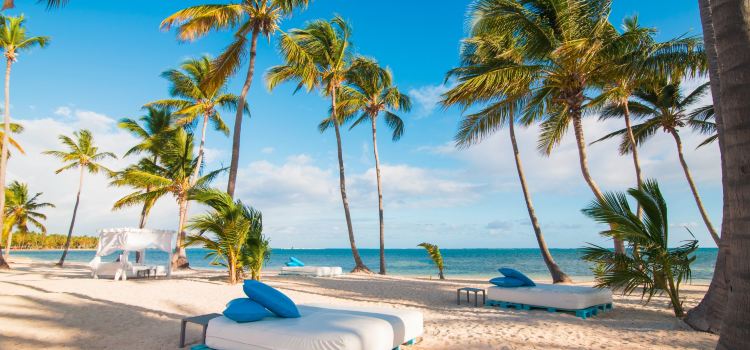 Pearl Beach Club