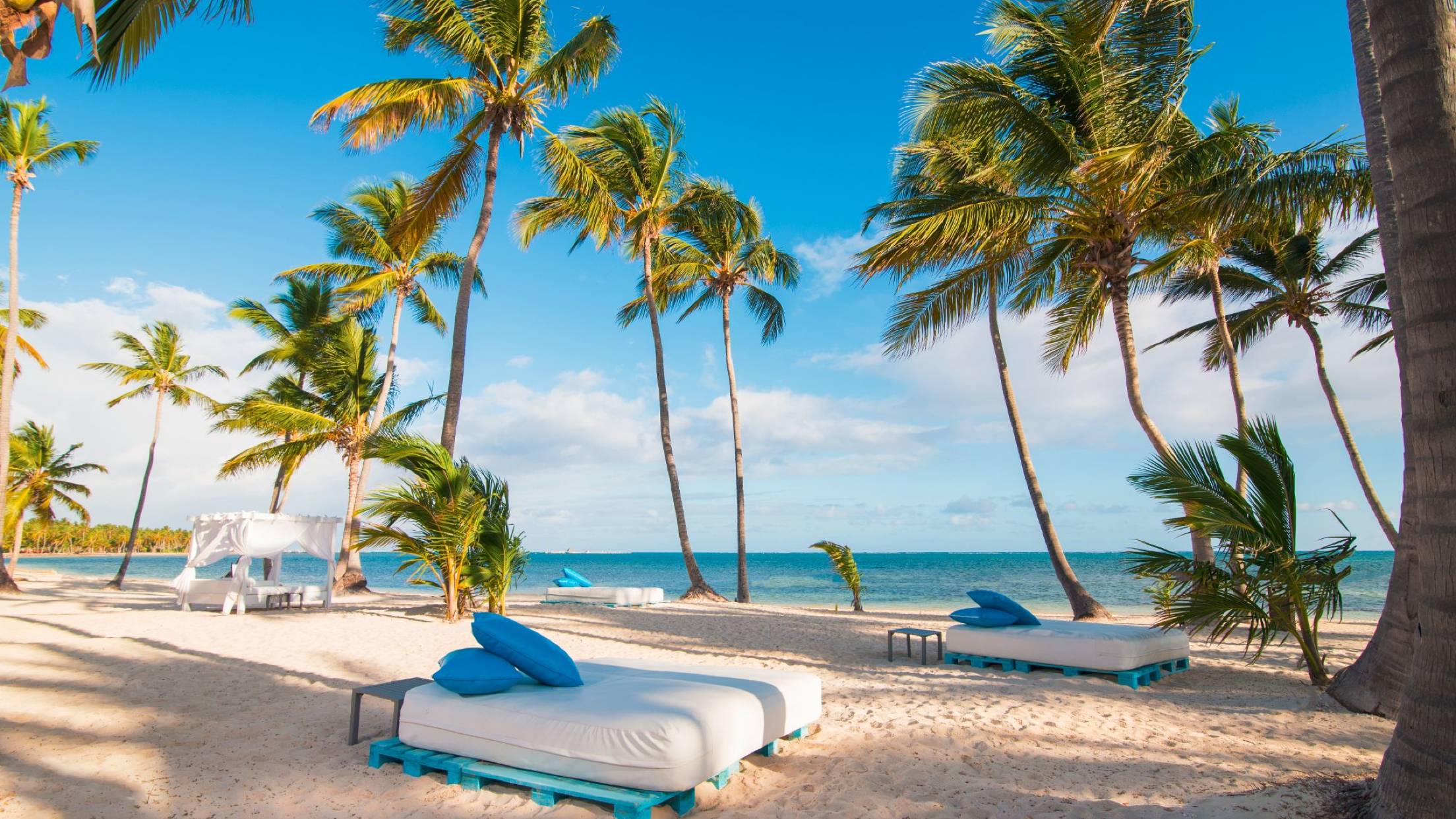 Pearl Beach Club