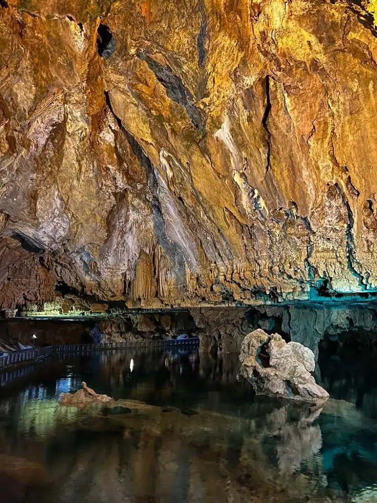 Appartamenti nella provincia di Provincia di Hamadan, Iran