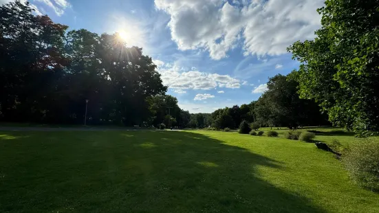 Deutsch-Franzoesischer Garten