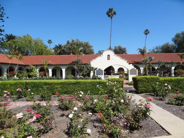 Hotels in Compton