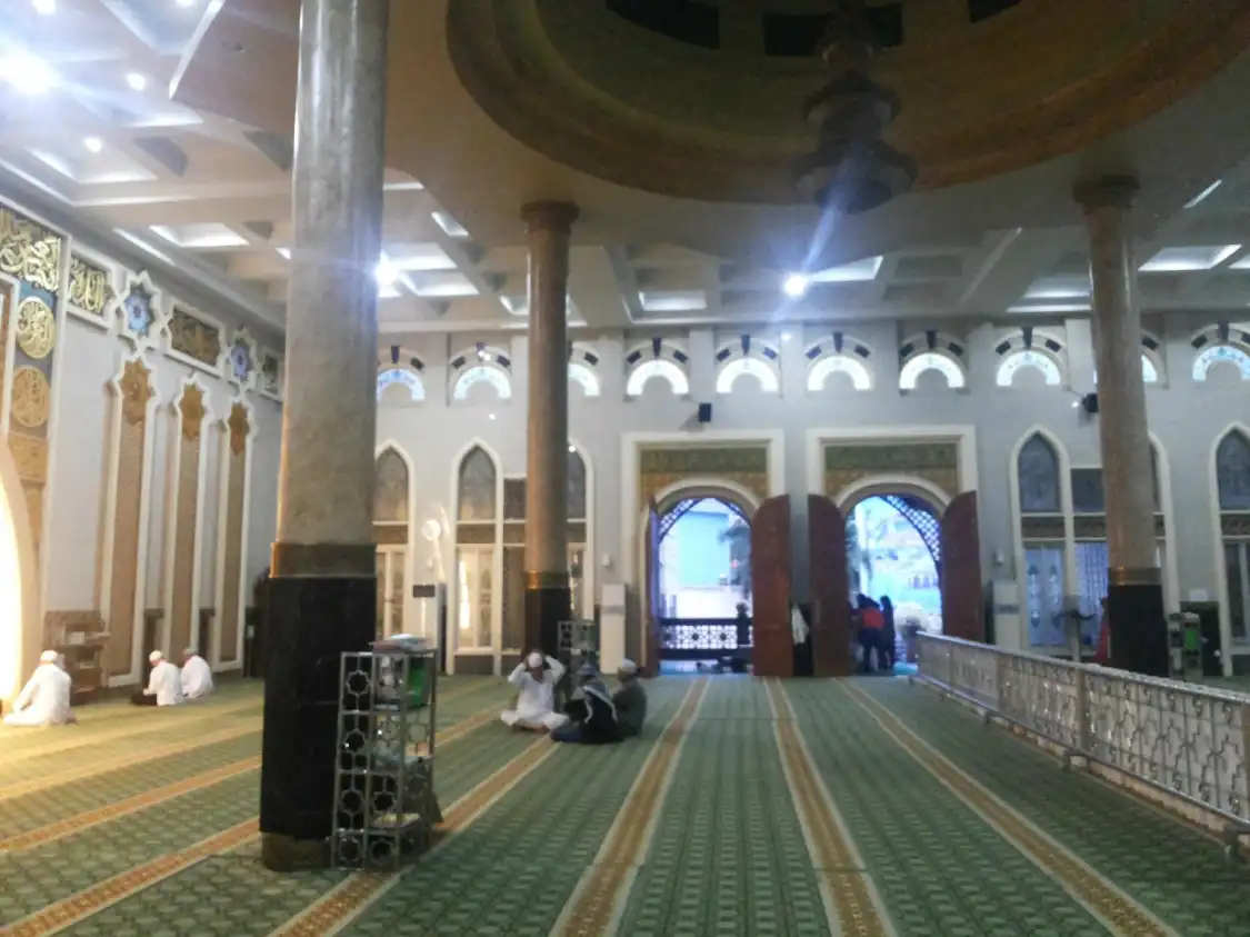 Hotels near Ar-Rahman Mosque