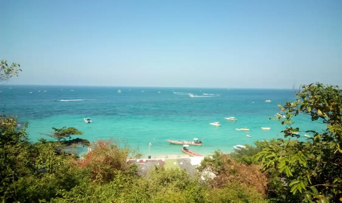 Hotels near Thong Lang Beach