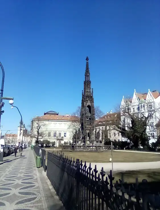 Hotels near Kranner's fountain