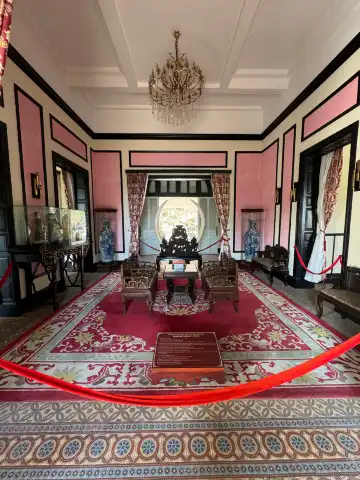 Hotels near White Palace Historical Cultural Relic