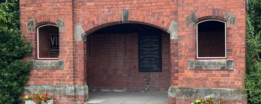 Hadlow Road Railway Station