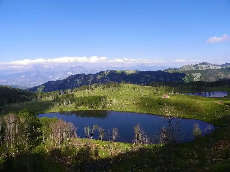 Hotels near Lura National Park Albania
