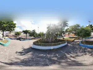 Praça da Gruta