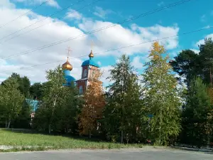 Храм великомученика Феодора Стратилата пгт. Фёдоровский