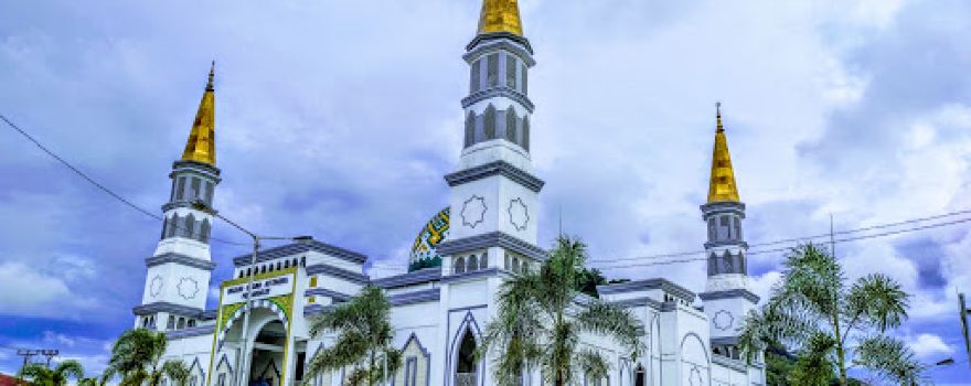 Masjid Besar At-Taqwa