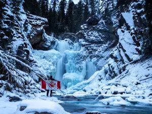 Lower Bugaboo Falls Trailhead