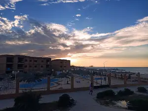 قرية الاحلام الساحل الشمالي ك 93