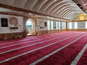 Tsentral'naya Mechet' Imeni Khuseyna Isayeva