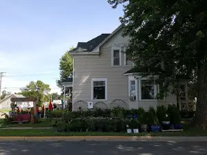 This Old House-Gardens & Gifts