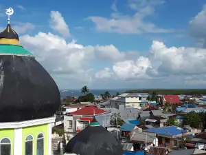 Masjid Agung Nurul Haq