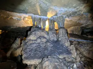 Cascade Cave Parking Lot