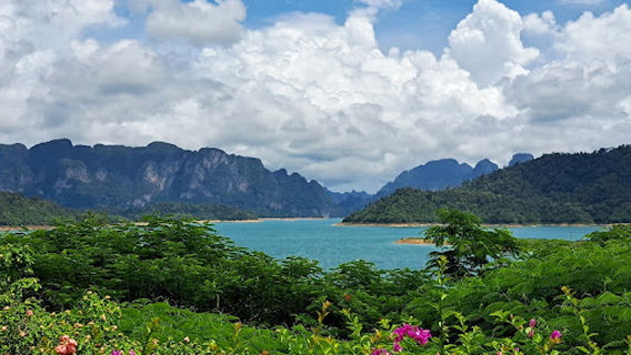 Ratchaprapha Dam Scenic Viewpoint