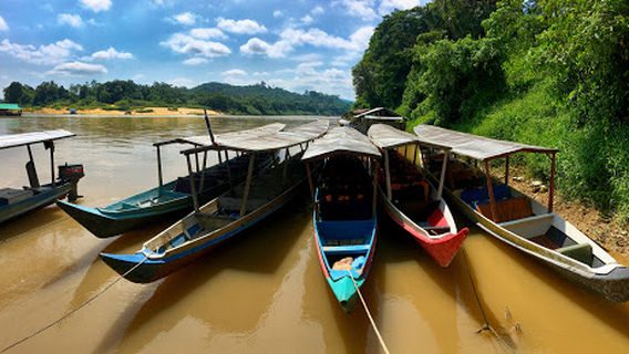 Tourist Center of Kuala Tembeling