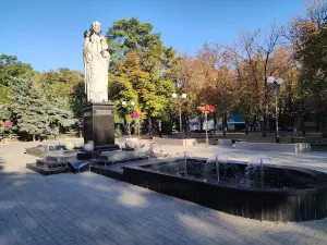 Kashtanovy Square