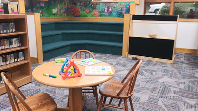 Newport Public Library