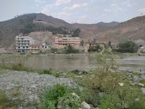 Chota Kumrat Restaurant