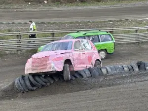 Hästveda folkracebana