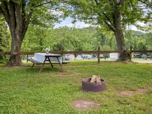 Hidden Valley Camping Resort