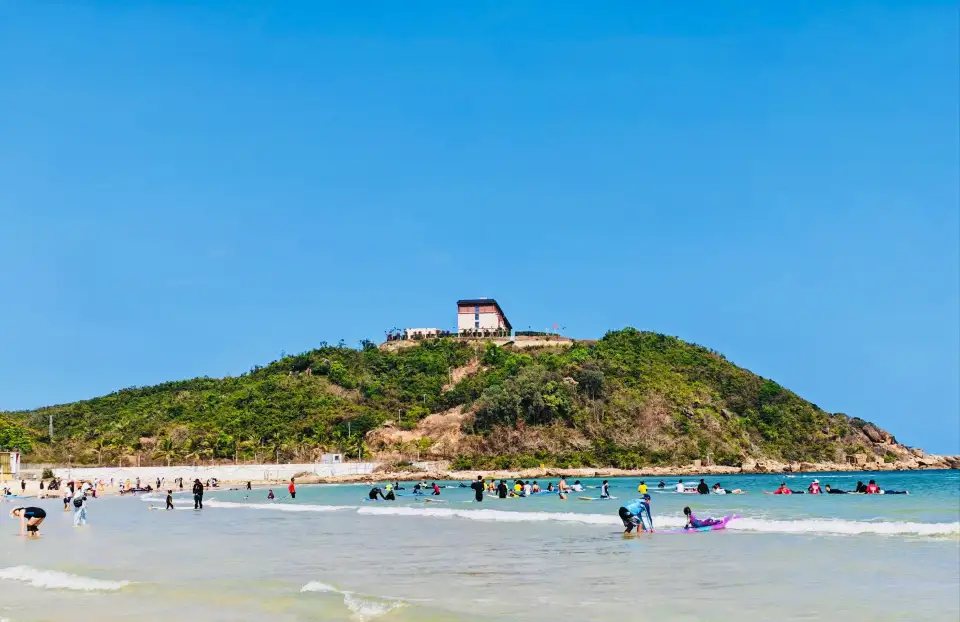 5_Houhai Village