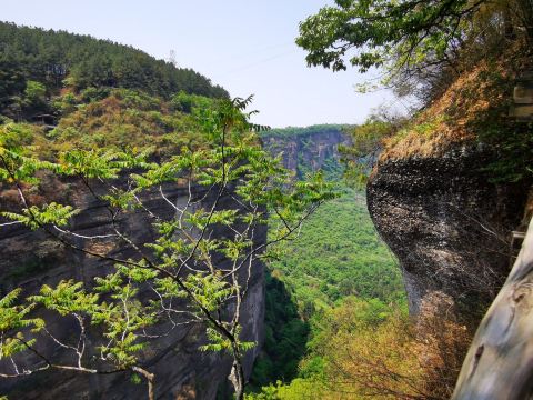 Jianmen Pass Scenic Area - Tianti Gorge