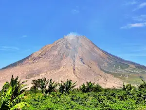 Pintu View Lau Kawar