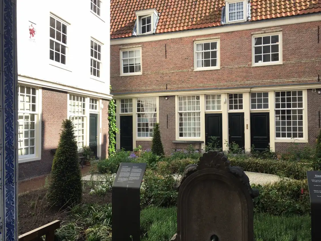Hotel in zona Sint Andrieshofje