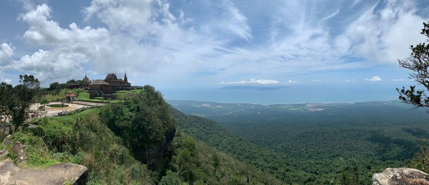 Wat Sampov Pram