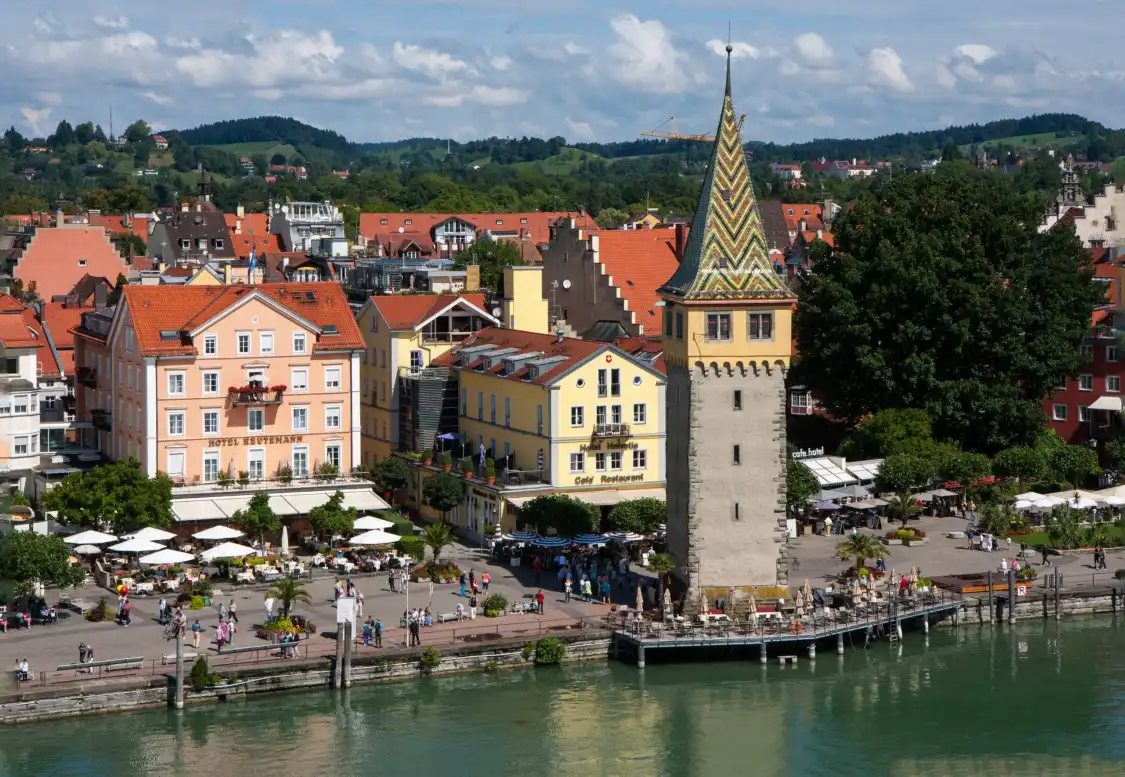 Hotels near Mangturm Tower