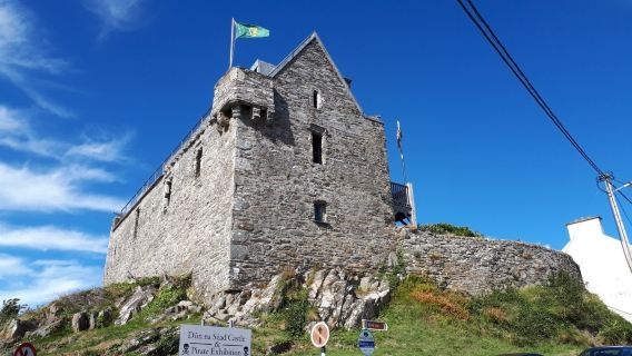 Dún na Séad Castle