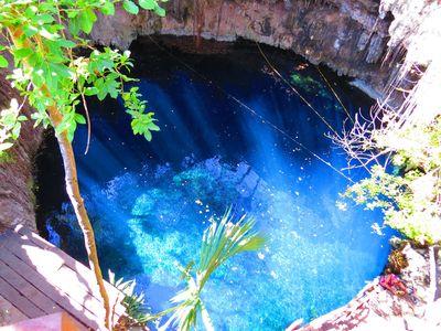 Cenote Yaal Utzil
