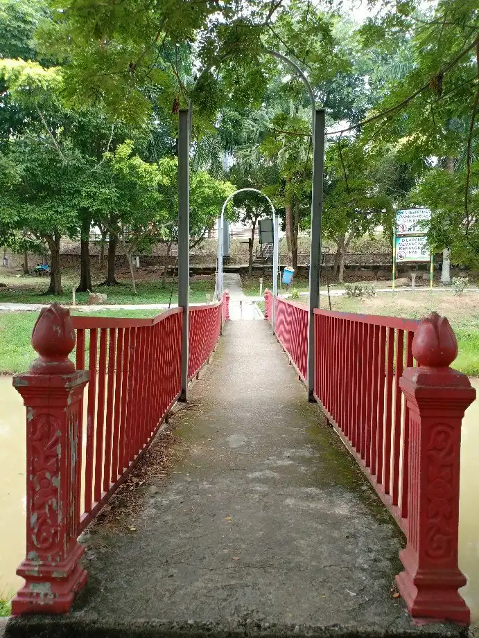 Hotels in Bahau