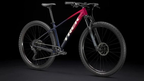 B & J BICYCLES TREK BIKE Shop Authorized Dearer