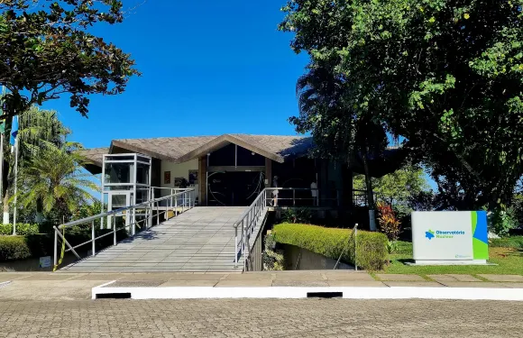 安格拉－杜斯雷斯