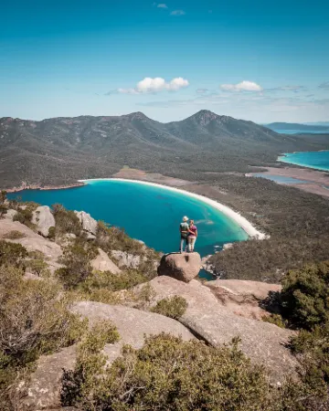 ワイングラス湾