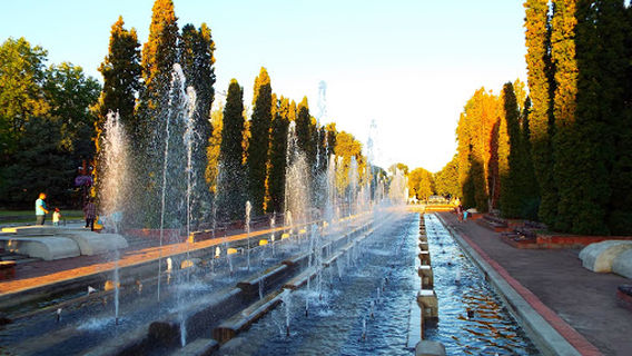 Fountains on Jeravitsa (Craness) Square - Montana