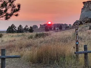 Medicine Rocks Campground