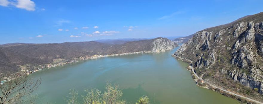 Traseul turistic Ciucaru Mare